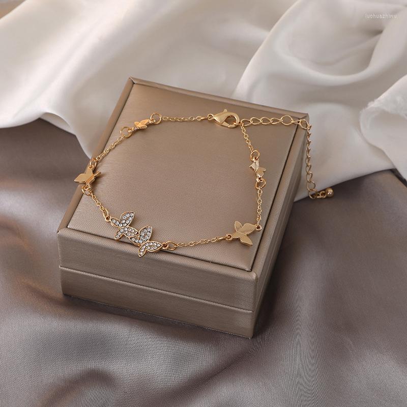 

Link Bracelets Shiny Rhinestone Butterfly Pendant Charm Hand Jewelry Gift For Women Crystal Cubic Zirconia Bracelet