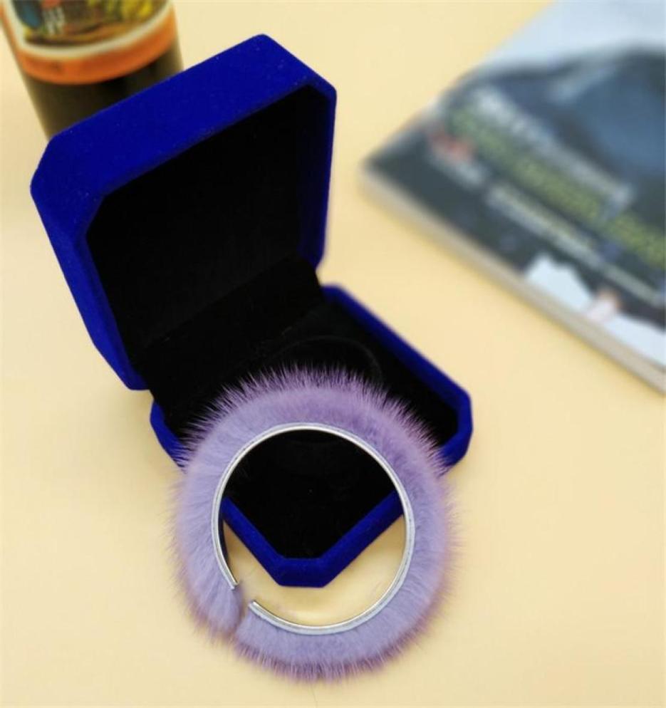 

Bangle 2021 Mink Hair Bracelet Imported Fashion Korean Version Of The Fur Net Celebrity Trend Same Style3933561