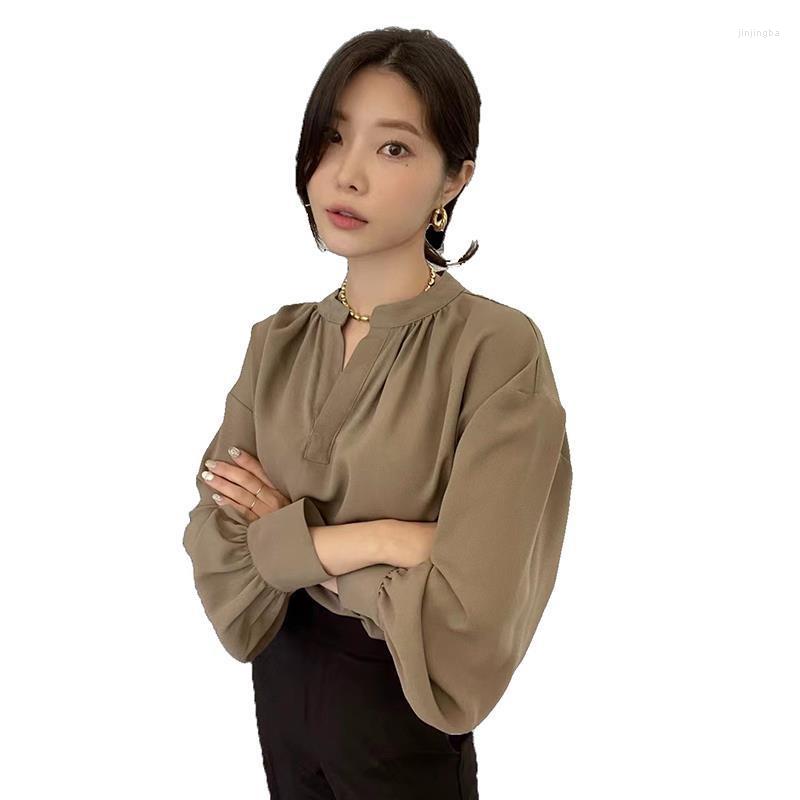 

Women' Blouses 2023 Autumn Fashion Pleated V-neck Pullover Long Sleeve Shirt Top Blusas Clothes For Women Shirts Blouse, Brown