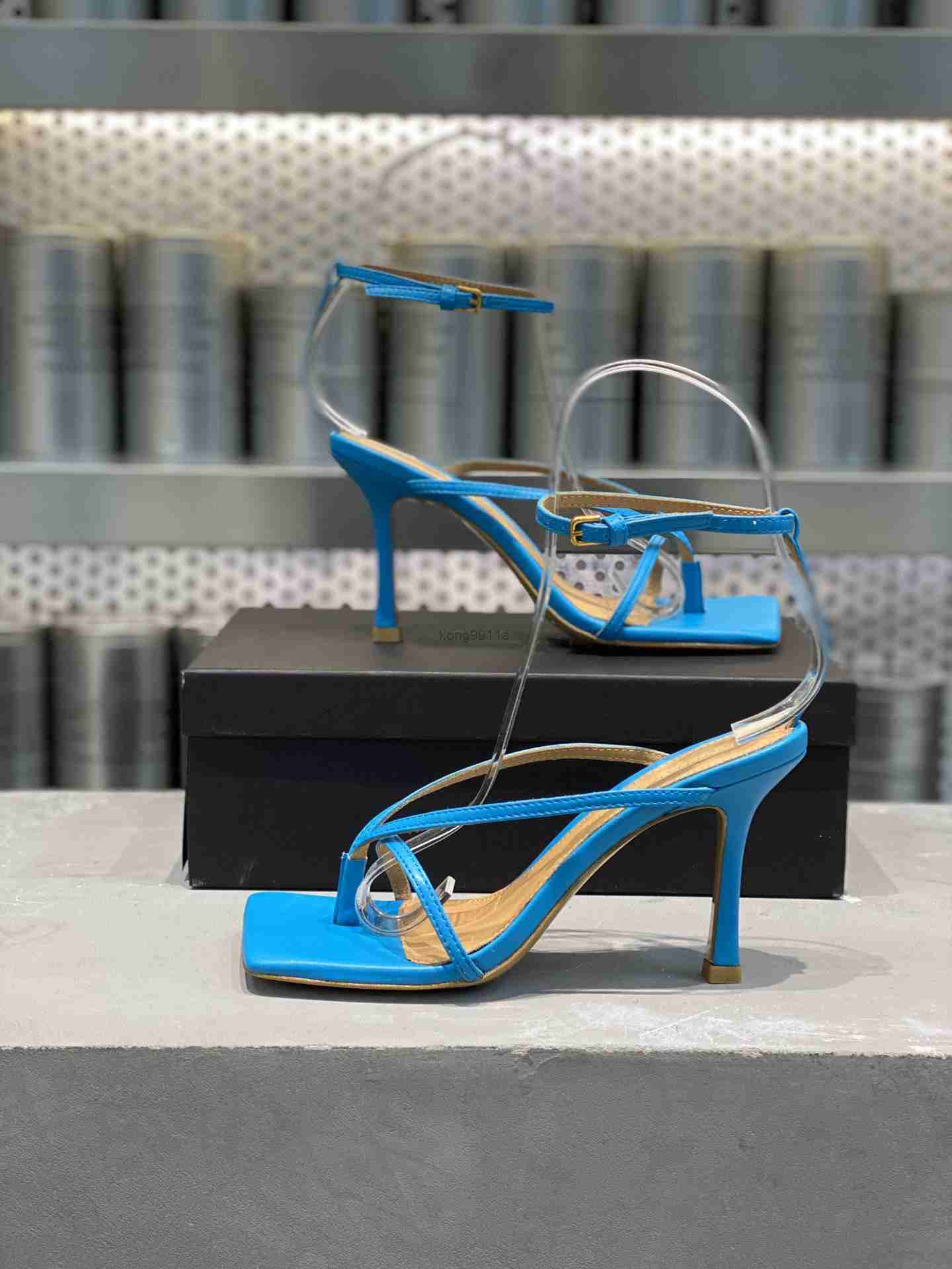 

Designer Women Stretch Sandals 2022 Leather High Heels Summer Ladies Fashion Flat Woven Slipper Woman Shoes with Box Size 35-40, Color 7