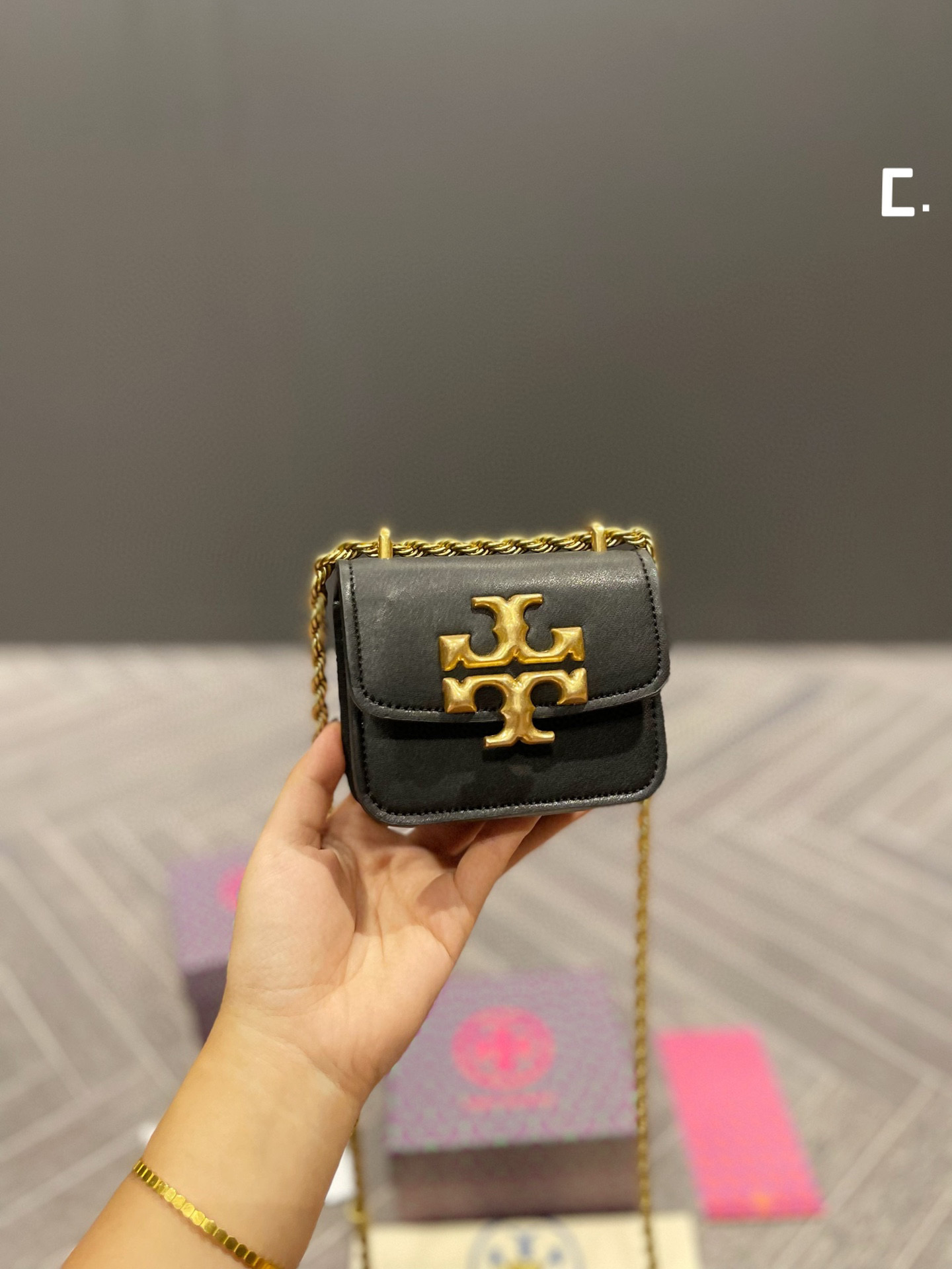 

Designer The tote bag Shoulder Bag women handbag fashion shoulder bag Wallet Famous handbag womens Handbags bags Classic High quality, Beige