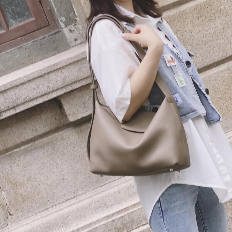 

Evening Bags Leather Women's Bag Shoulder Crossbody Tote Large Capacity Trend Fashion Simple, Picture shown