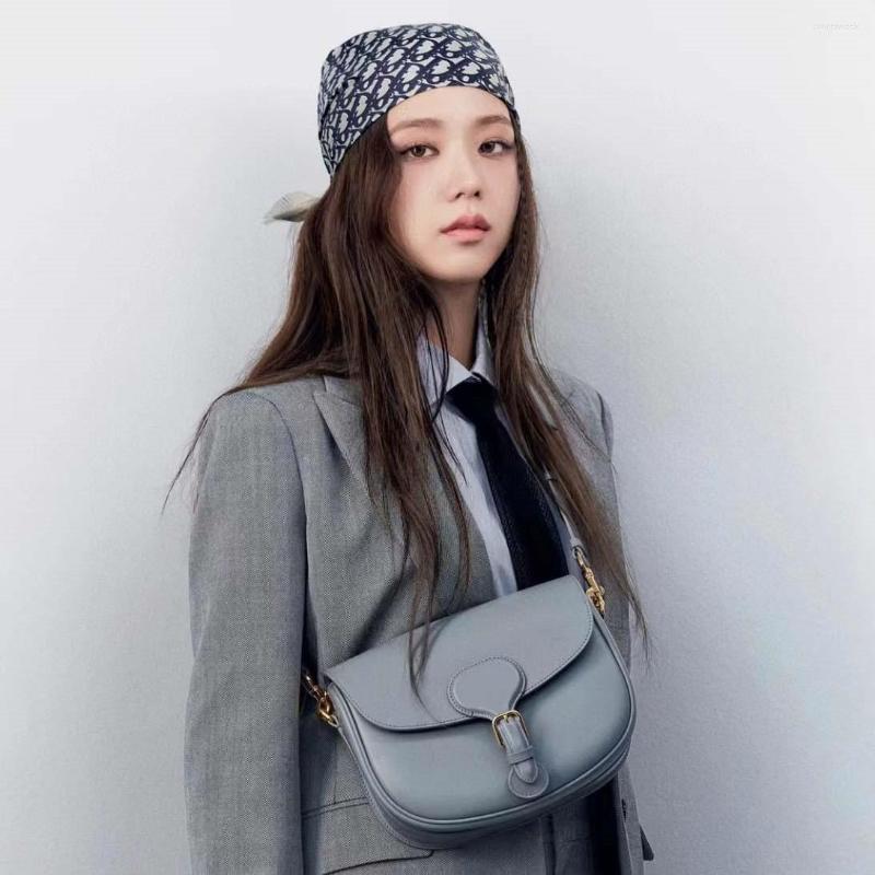 

Evening Bags Bag Women 2023 Leather One Shoulder Women's Underarm Diagonal Saddle Classic Clamshell Messenger, Picture color