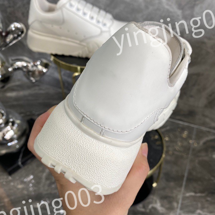 

2023 Hot Luxurys Men Women Classic Casual Shoes Sneakers Vintage Platform Multicolor Trainer Sneakers Designer Outdoor Sport Trainers, 01