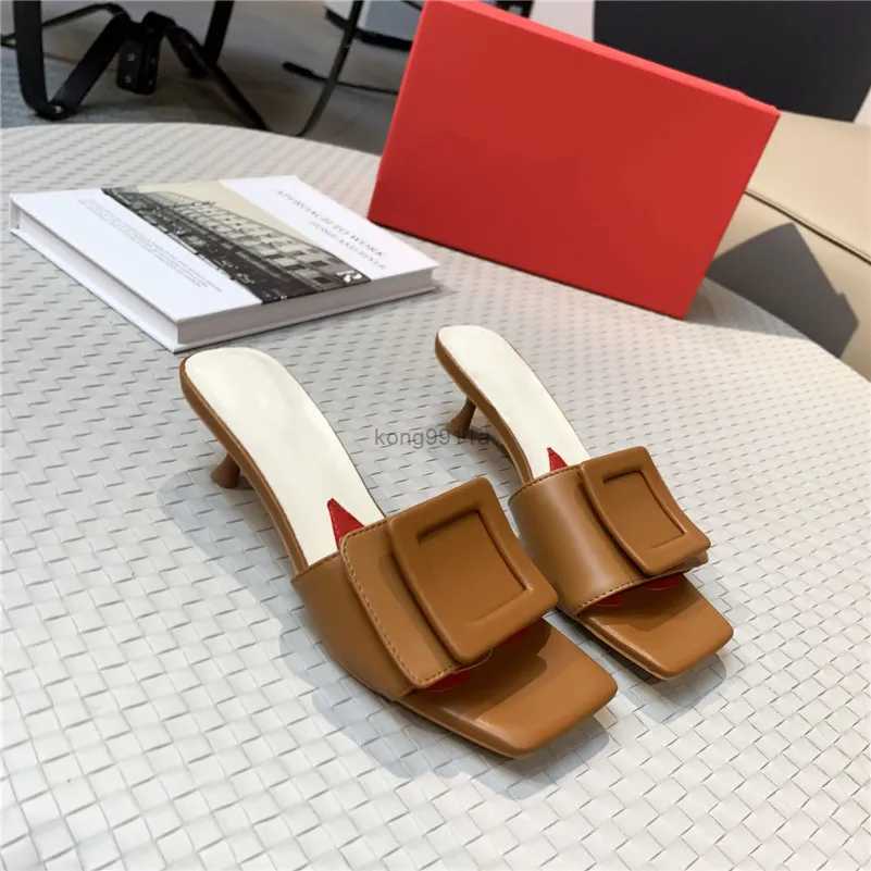 

Branded Women Sandals Covered Buckle Mules Hand Crafted In Patent Leather Slides Slip-on Style Low Kitten Heel 5.5 Cm Must-have Slippers, 11