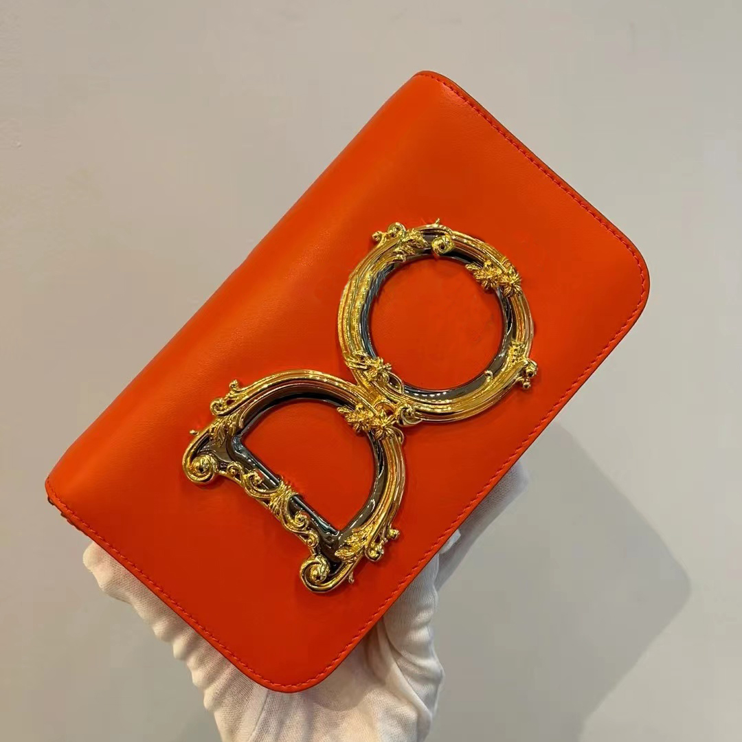 

High quality Womens Bag Genuine Leather Flip designer Shoulder cosmetic Large summer beach Bags luxury gym speedy tote Crossbody bag mens square handbag clutch Bags