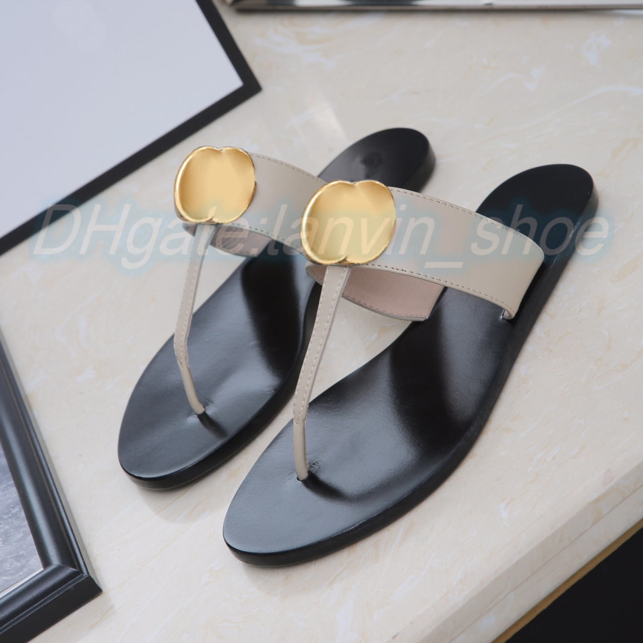 

luxury desivgner slide woman Leather slipper s thong sandal fashion causal man flip flop with sandals Double G Interlocking Web, #8