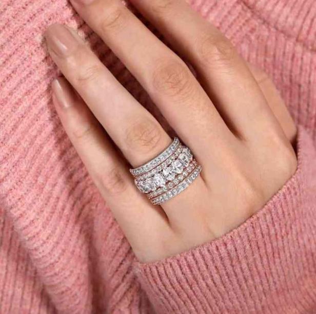 

2021 New Arrival Rose Gold Color 4 Pieces Stacked Stack Wedding Engagement Ring Sets For Women Fashion Band R58994655700