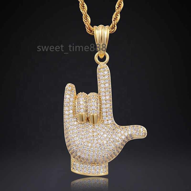 

Hip Hop Jewelry 18K Gold Plating Pendant Moissanite Diamond Pendants Custom Finger Necklace Pendant