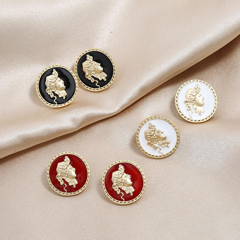 

Stud Earrings Needle Korea Dongdaemun Sweet People Image Round Pendant Retro Female Minority Ladies EarringsStud