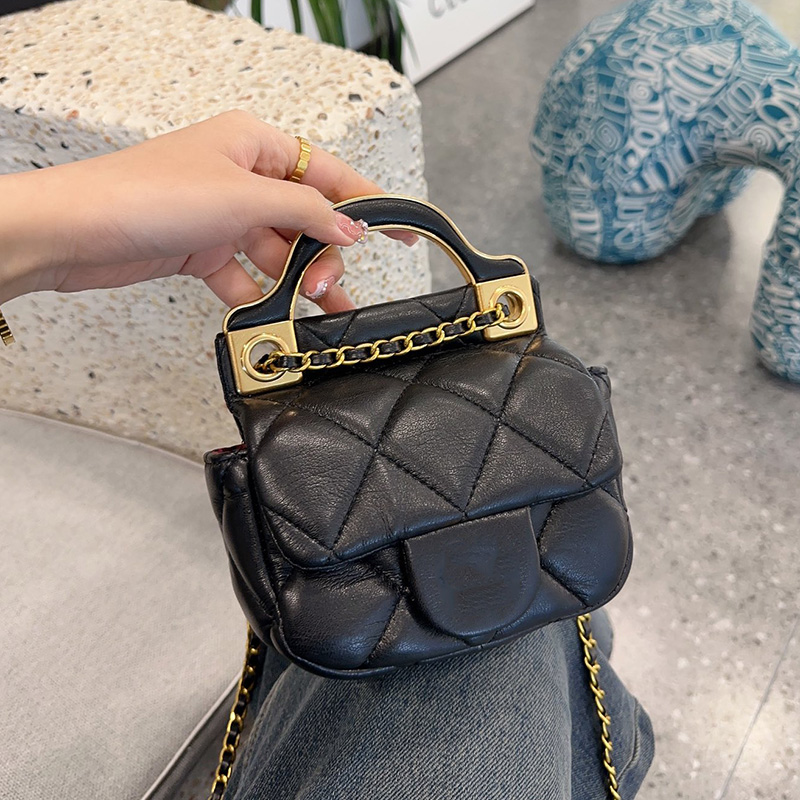 

Classic Mini Lambskin Hanger Bags Top Handle Totes Flap Quilted Purse Gold Metal Hardware Matelasse Chain Crossbody Shoulder Designer Handbags Summer 15X11CM, Box