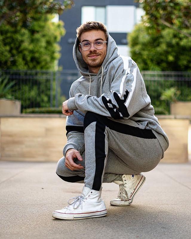 

Men's Tracksuits Sports Suit