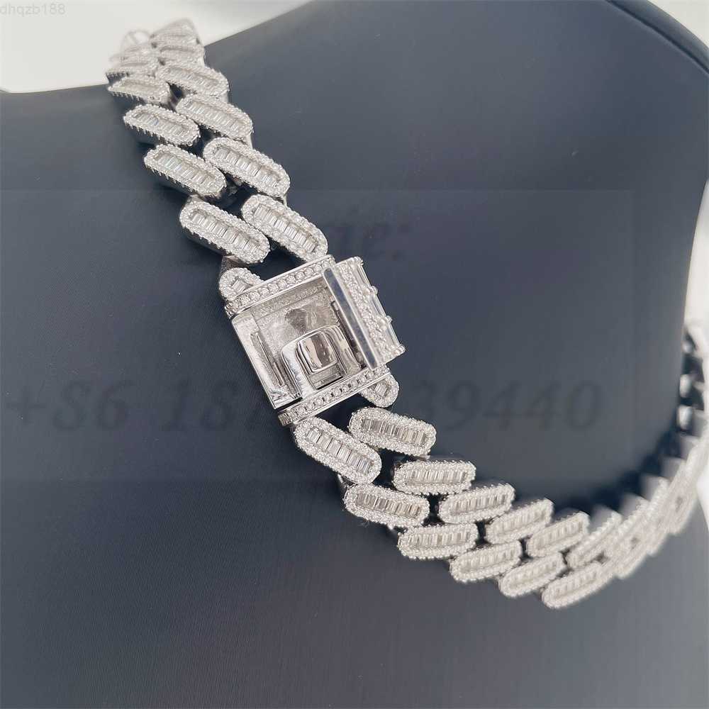 

Luxury Rapper Necklace 18mm Wide Icedout Cuban Necklace Luxury Moissanite Diamond Custom Cuban Chain Baguette Diamond