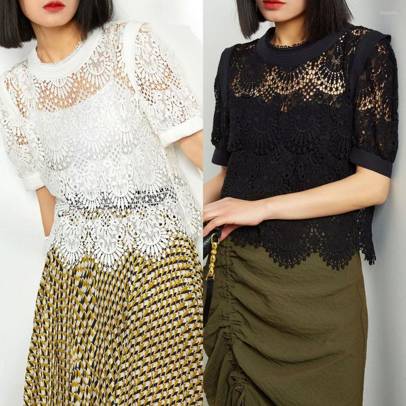 

Women' Blouses Ladies Round Neckline Hollow Out Lace Patchwork Blouse Top With Short Sleeve, Style 1