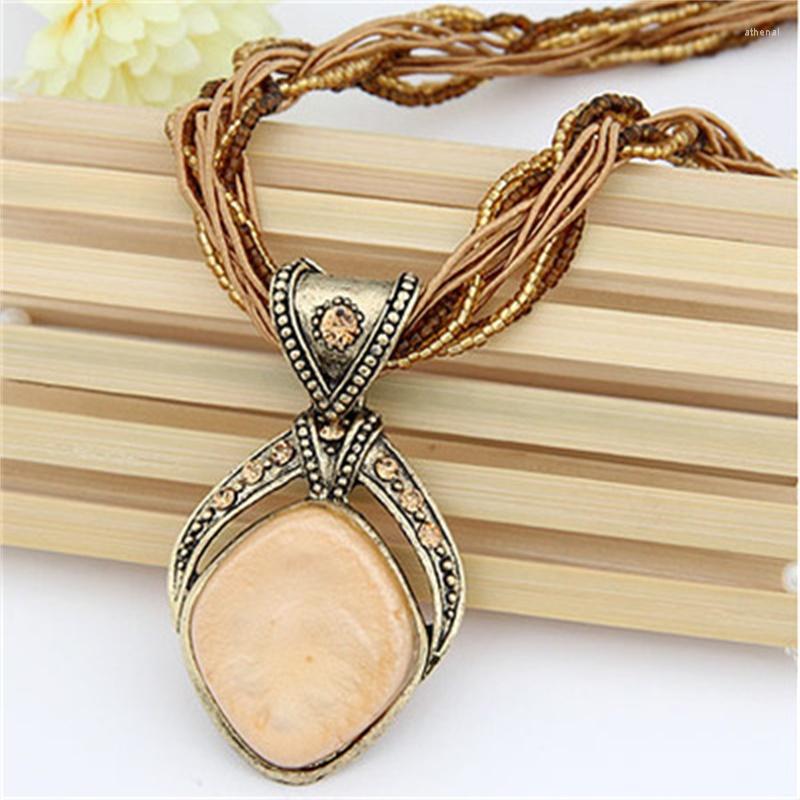 

Pendant Necklaces Bohemian Necklace Vintage Rhombus Crystal Bohemia Style Multilayer Chain Handmade Retro