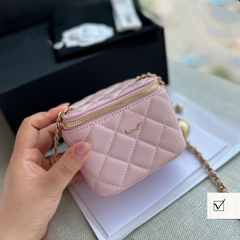 

Light Pink Mini Vanity Case Women Designer Bag Real Leather Crush Pearl Gold Ball Metal Hardware Lipstick Pocket Lady Lovely Makeup Cosmetic Case Purse 10x9cm, Boxs