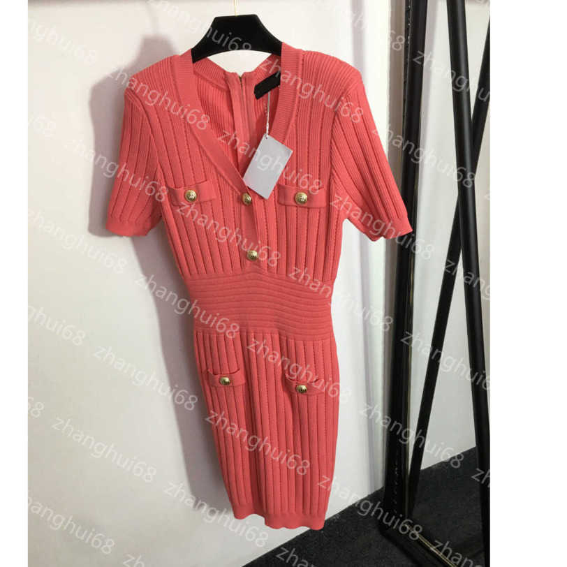 

23ss womens designer clothing women dresses summer Dress lion head gold buckle bump color V-neck retraction waist short sleeve knitted dress womens clothing a1