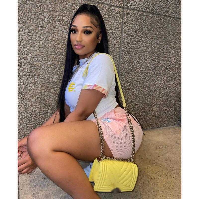 

Fashion sweatshirt women designer t shirt ee round neck pullover short sleeved tshirt summer beach pants two piece set quick drying hole sports shorts, White4