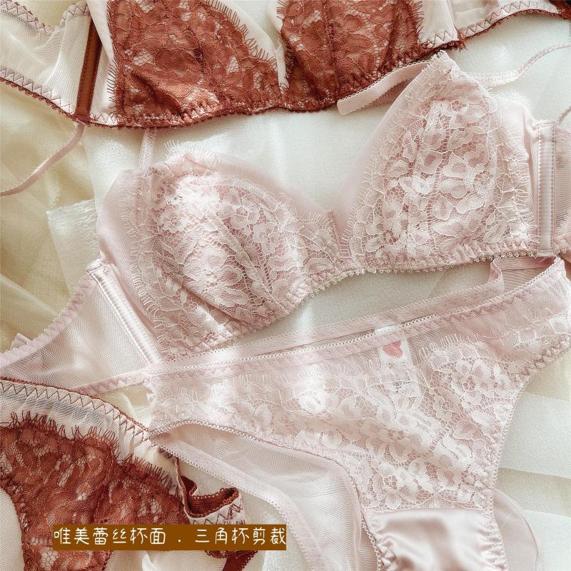 

Bras Sets Feminine Ultra-thin Bra Lace Embroidery Triangle Cup Lingerie Panty Suit Women No Steel Ring Underwear Set Big Breasts Show Smal, As picture show