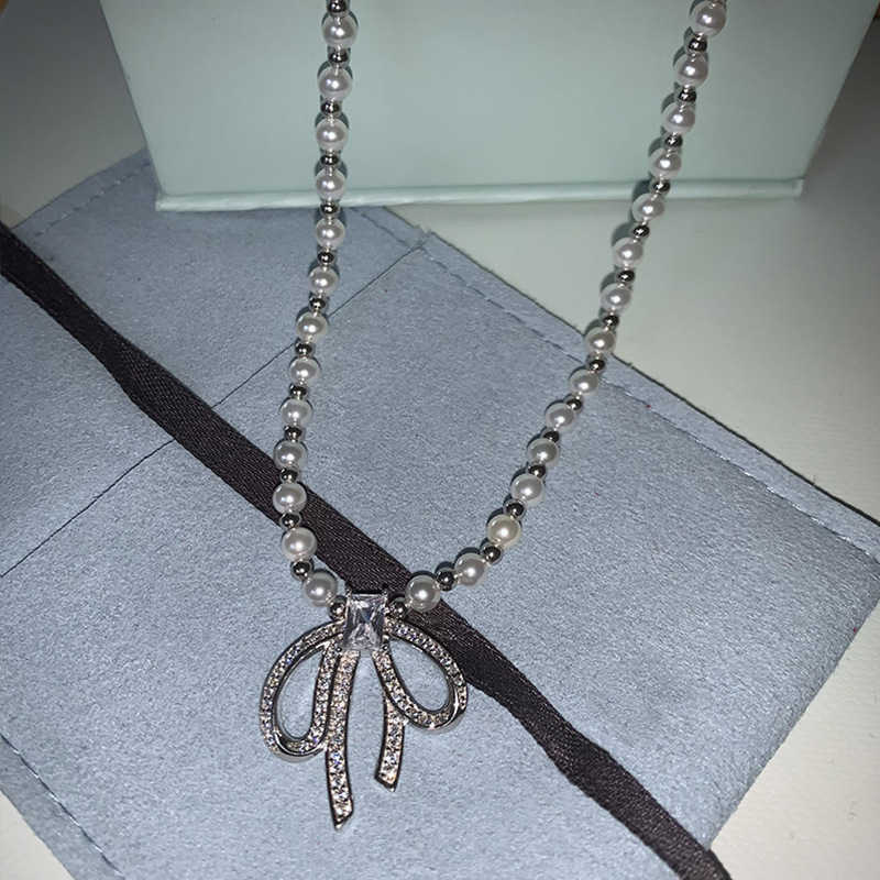 

He Family Jewelry Factory Elizabeth Necklace Female Bow Pendant Wedding Light Luxury Clavicle Chain