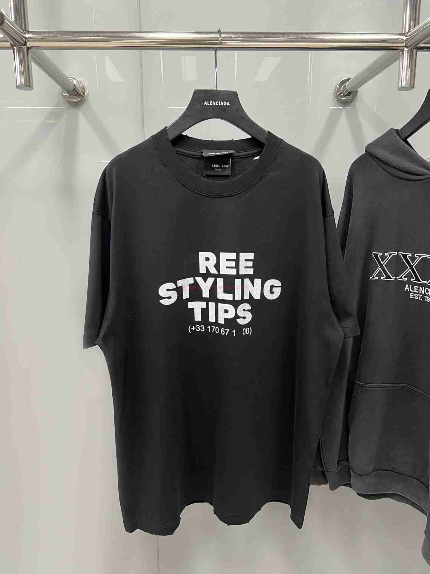 

Designer Fashion Clothing French Paris BB Luxury TShirt Tees b Family High Edition Paris Front Printed Styling Short Sleeve Black Loose Short Sleeve Tshirt Unisex Ca