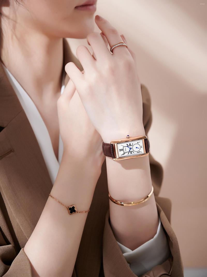 

Wristwatches 2023 REBIRTH Simple And Fashionable Leisure Women's Watch Quartz Belt