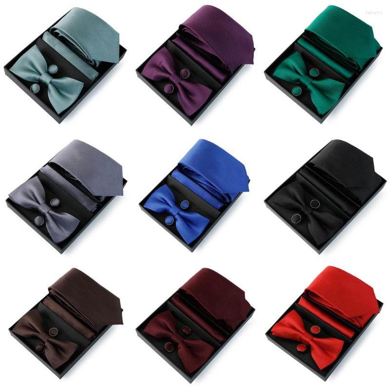 

Bow Ties Black Bowtie Pocket Square Cufflink Gift Box Set For Men Luxury Designer Necktie Tie Wedding Banquet Suit Accessories