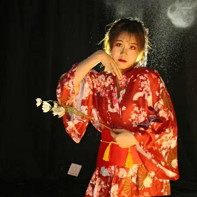 

Ethnic Clothing Japanese Kimono For Women Traditional Floral Print Yukata Haori Vintage Asian Bathrobe Pography Stage Show Costumes