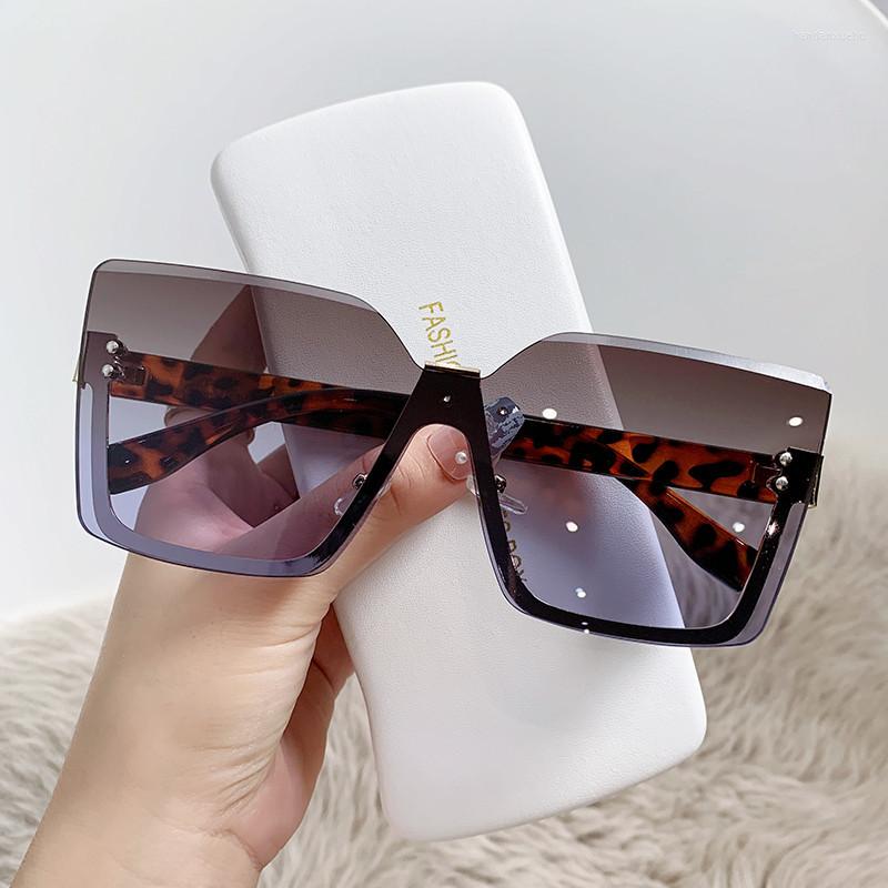 

Sunglasses Fashion Oversized Semi-rimless For Women Light Luxury Square Women's Sun Glasses Trend Summer Travel Driving Mirror