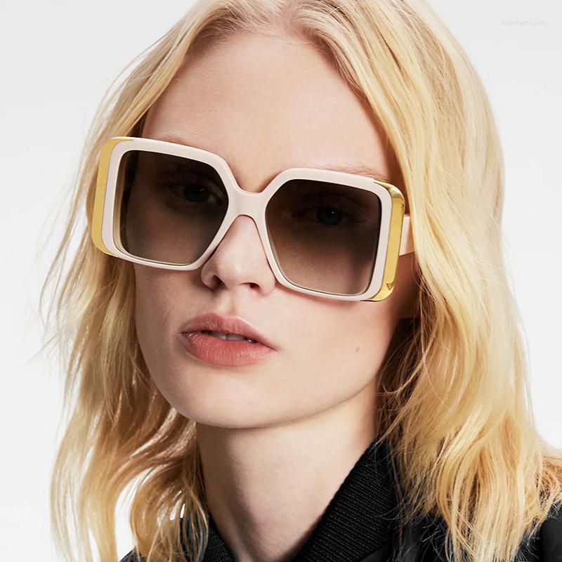 

Sunglasses Big Square Frame For Women Men Elegant Black Red Driving Summer Sun Glasses Luxury Retro Classic Male Ladies Eyewear