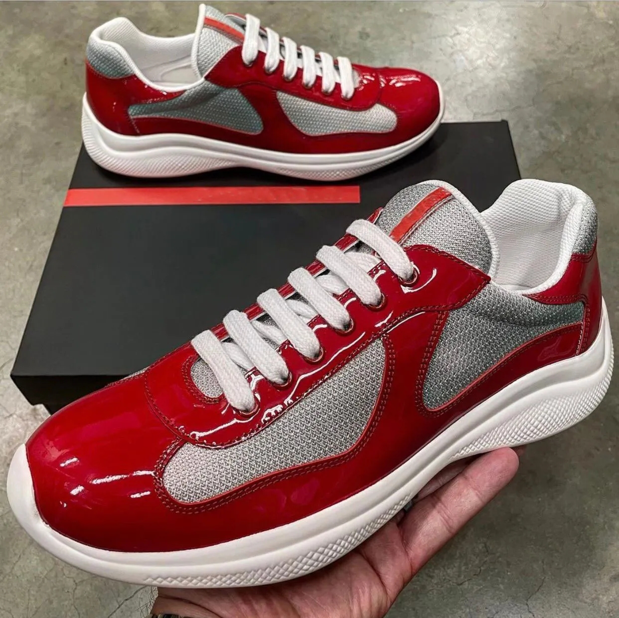 

2023 Perfect Americas Cup Designer Sneakers Shoes Patent Leather and Nylon Sports Luxury Mens Skateboard Runner Casual Outdoor Walking