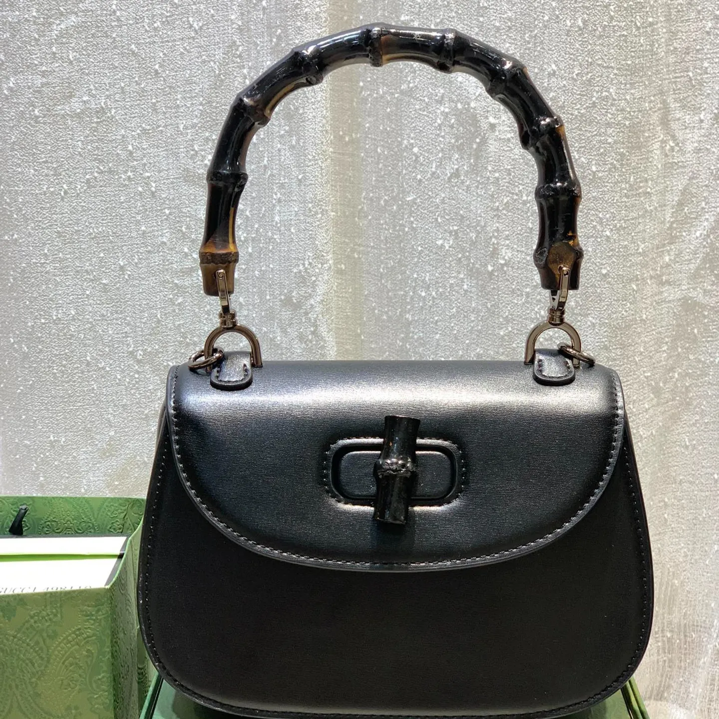 

7A Designer Bamboo Totes Small and Delicate Detachable Nylon Color Matching Shoulder Strap, Grey