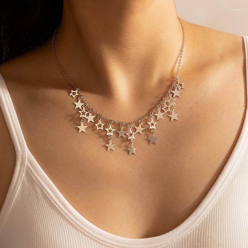 

Pendant Necklaces Fashion Simple Star Hollow Niche Design Sense Of Personality Geometric Street Shoot Feminine Temperament Necklace
