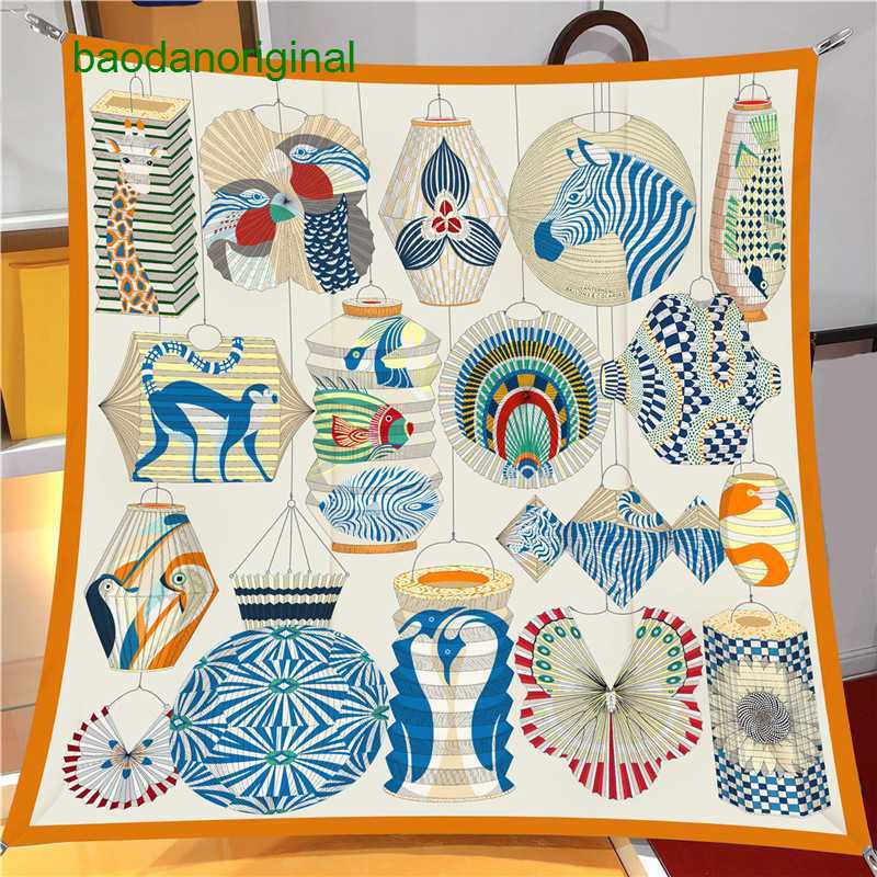 

Hemres Designer Scarves Cartoon Cute Girl Square Ribbons Accessories Binding Bags Small Printed Hair Bands Simulated Silk Scarves VKNM