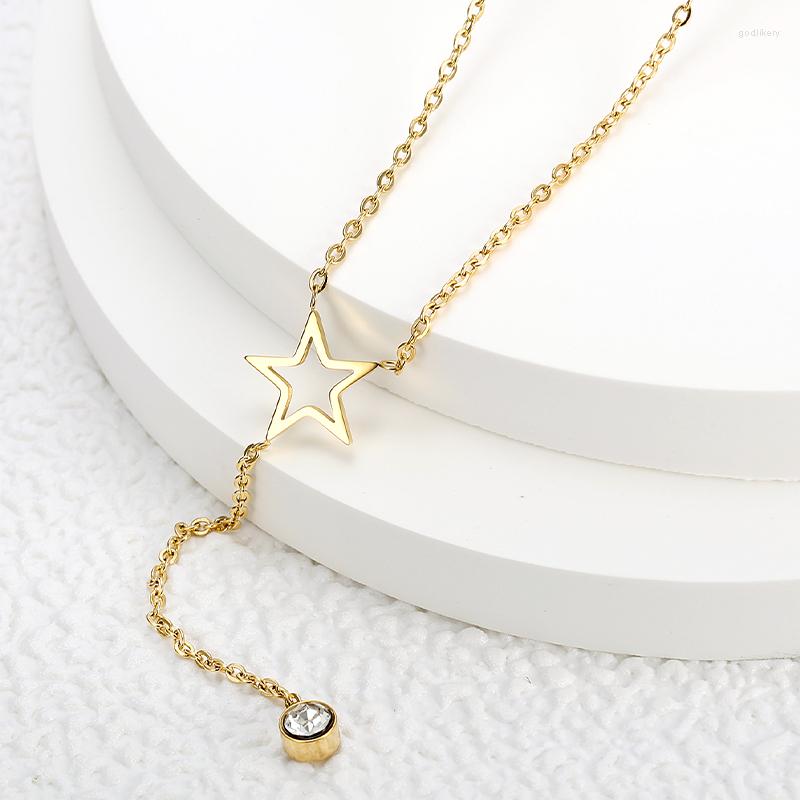 

Pendant Necklaces Graceful Fashion Star Crystal Women's Neck Chain One Piece Titanium Steel Jewelry Set Accessories Gift