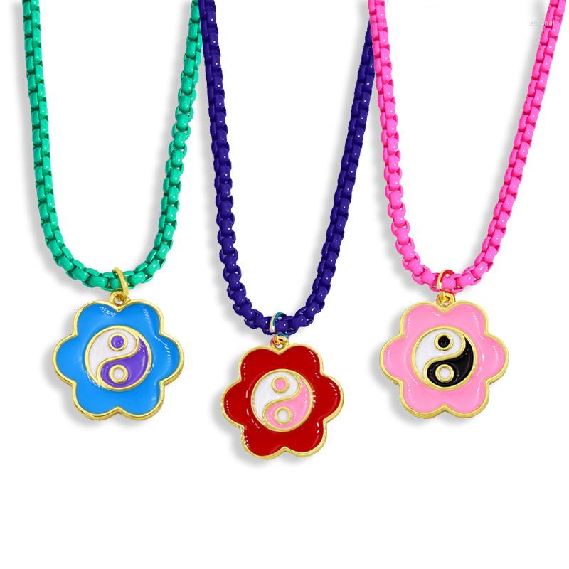 

Pendant Necklaces FLOLA Copper Chain Flower Necklace For Women Colorful Enamel Tai Chi Yin Yang Cute Jewelry Gift Nkew02