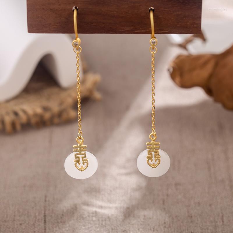 

Dangle Earrings VOQ Silver Color Hetian JadeHappy Word Peace Buckle Earring Fashion Light Luxury Jewelry Gift For Lover Wedding Earings