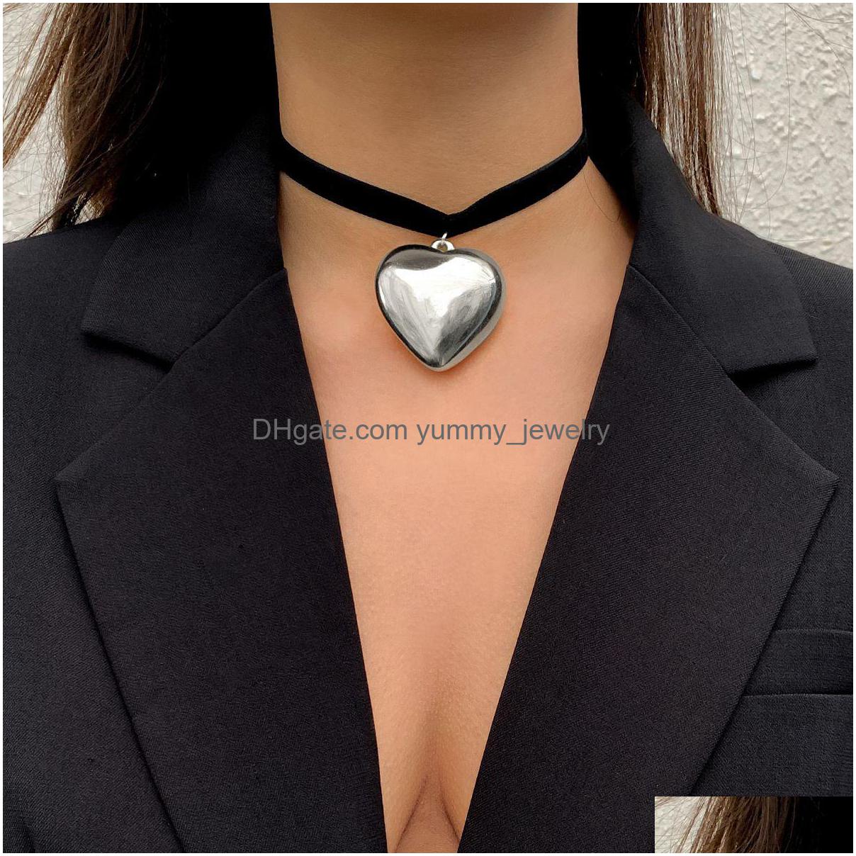 

Chokers Large Puffed Heart String Choker Necklace For Women Wrap Tie Sier Gold Bubble Pendant Gothic Jewelry Sweet Cool Girls Variou Dhrh6