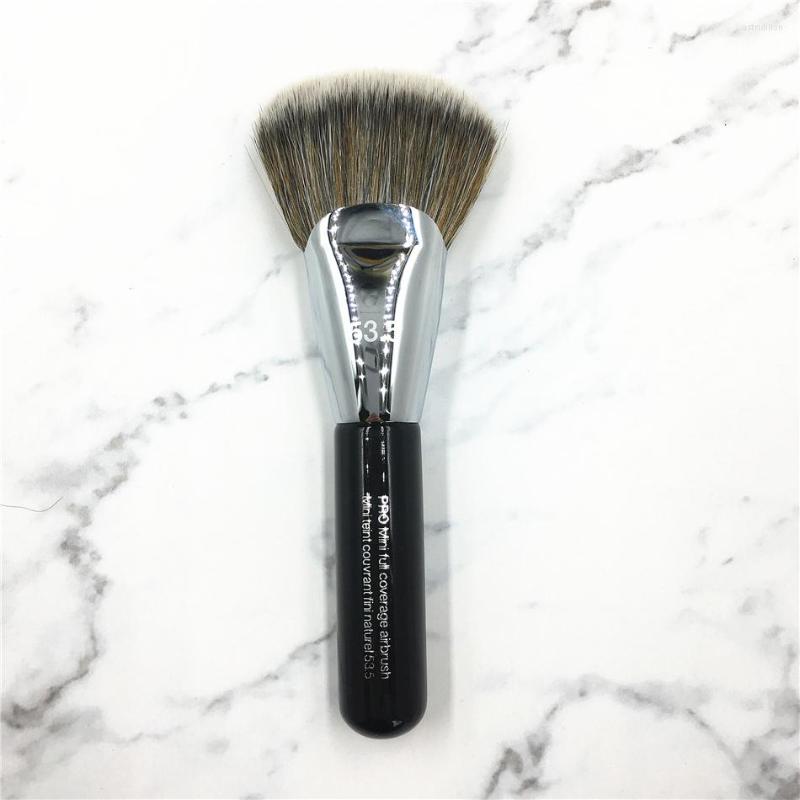 

Makeup Brushes Portable Pro Mini Full Coverage Airbrush No.53.5 Short Handle Fan Powder Make Up