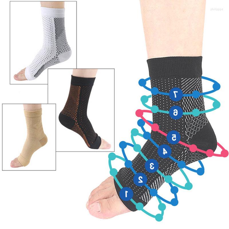 

Men's Socks Foot Pads Care Cover Toe Sleeve Skin Protector Forefoot Shoes Accessories Correction Casual, Brown