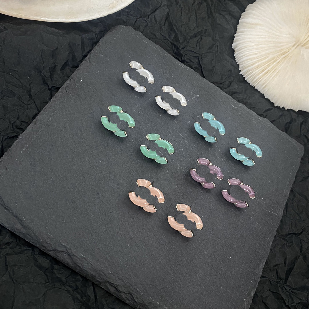 

5 Style Designers Double Letter Earrings Charm New Solid Color Earrings High Quality Love Logo Stamp Earrings Luxury Wedding Gift Jewelry Accessories wholesale