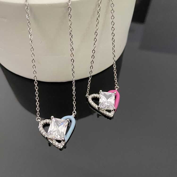 

HF He Family Star Same Enamel Blue Pink Neckchain Temperament Crystal Collar Chain Light Luxury Heart shaped Necklace