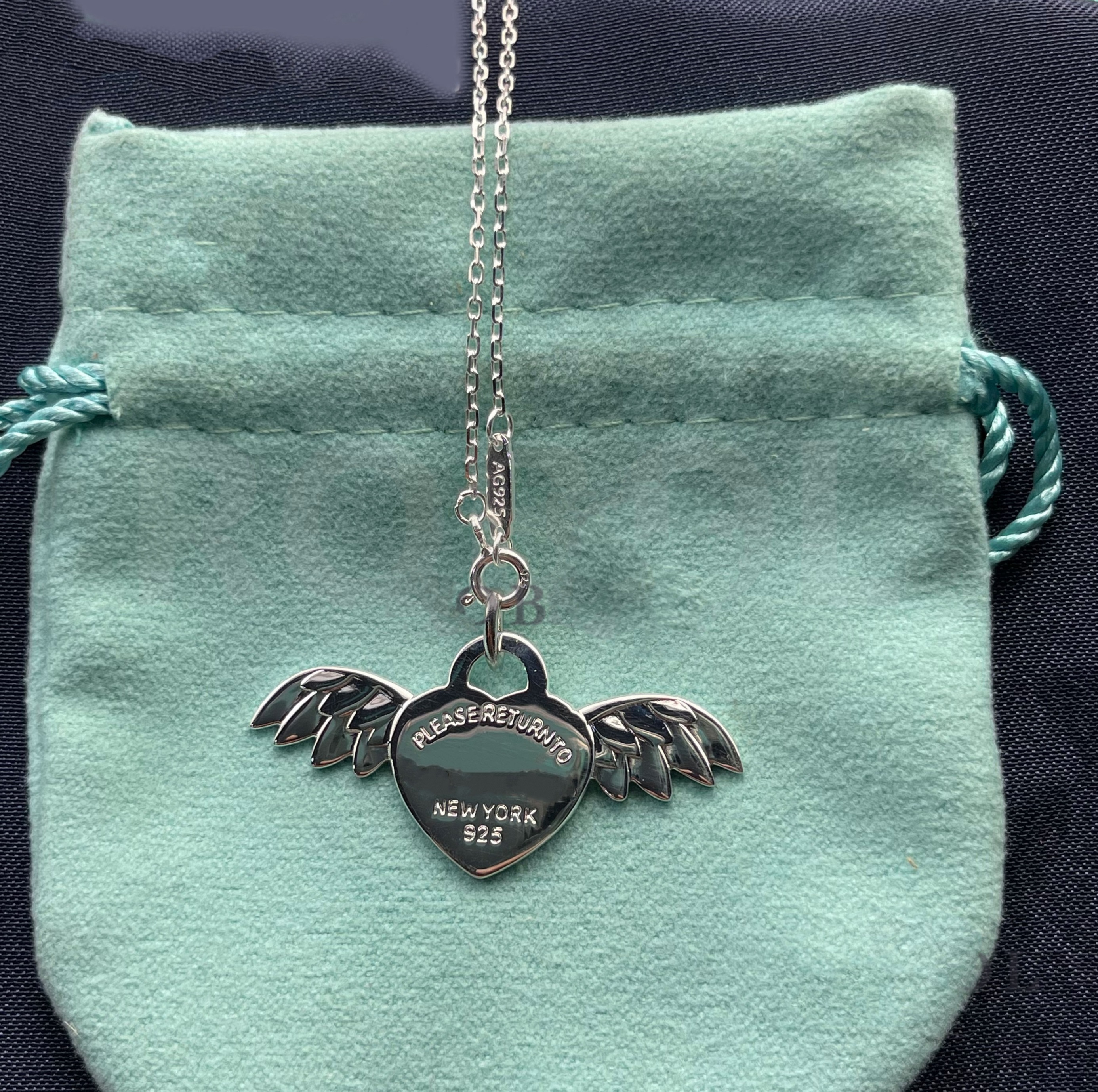 

925 Silver Designer necklace female Love pendants couple gold chain pendant jewelry angle feather love gift for girlfriend Luxurys T Vintage return logo Jewelry