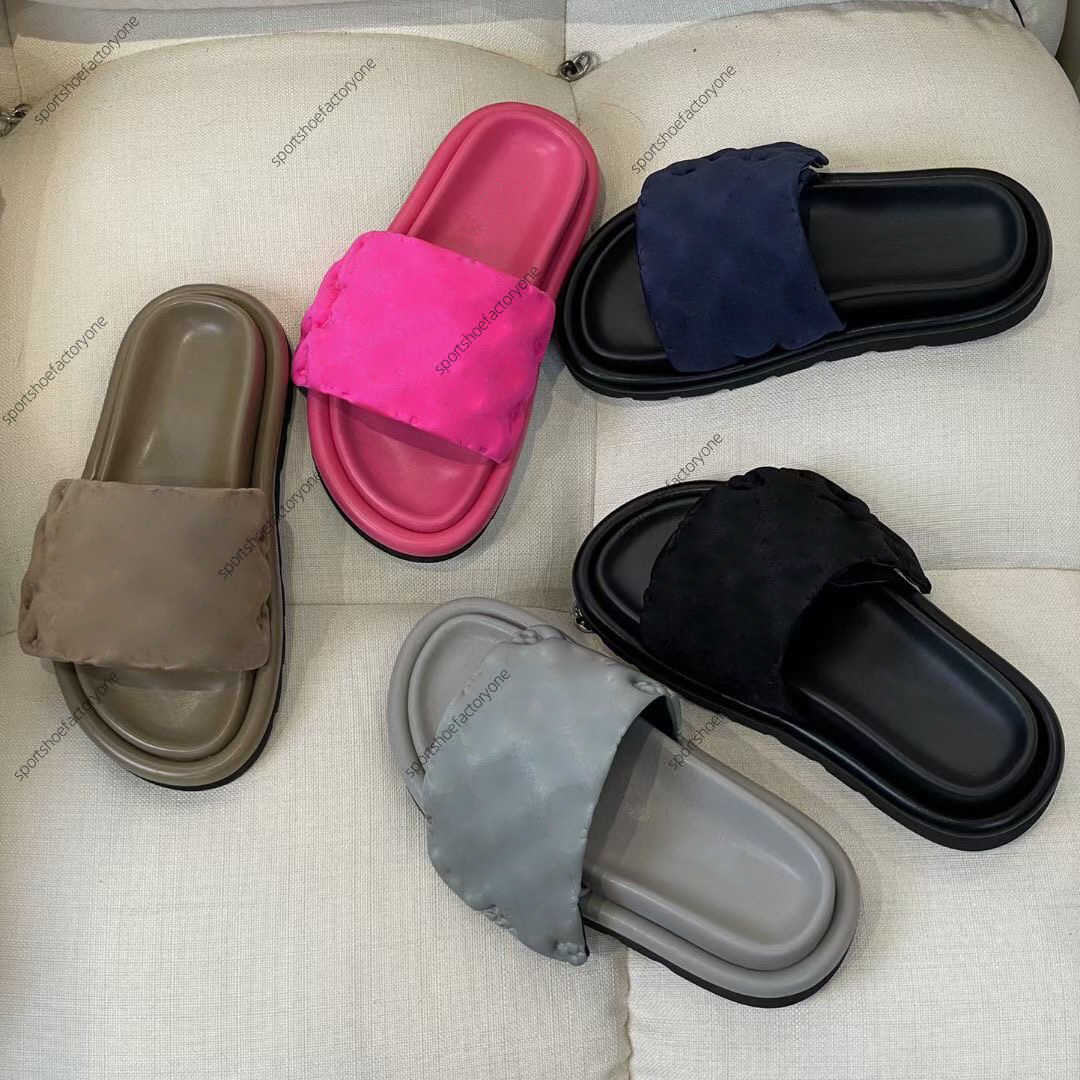

Designers Slippers Calfskin Women Sandals POOL PILLOW COMFORT Sandal Hook Loop Fastener Mules Slipper Rubber Slides, 5pillow