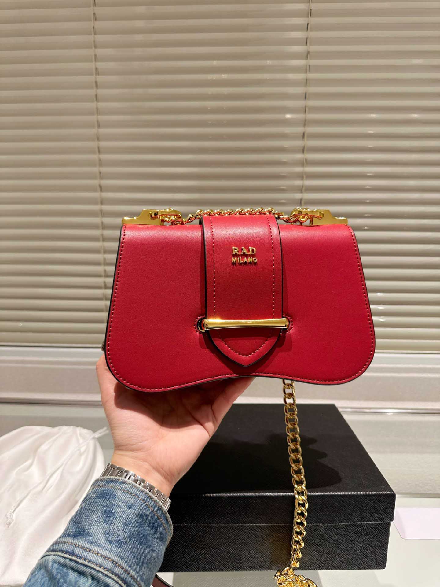 

Designer handbag summer classic chain bag women's high grade cowhide Joker shoulder bag underarm bag, Brown