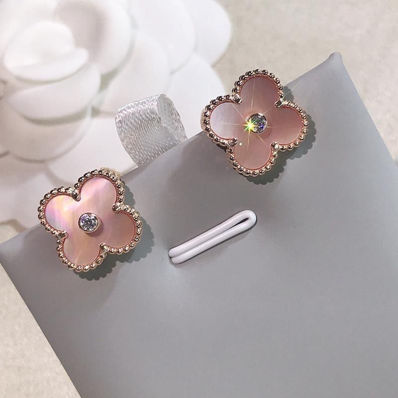 

designer earrings Girls' pink clover earrings designer for women heart fashion earrings small fresh women's earrings