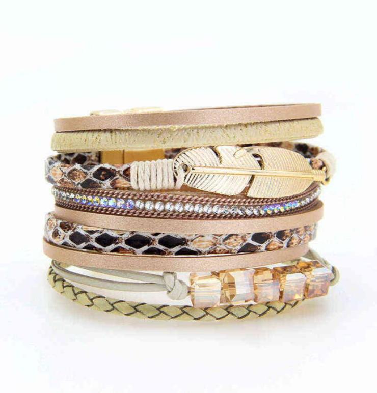 

New European and American Exaggerated Bracelet Women039s Beaded Fashion Alloy Feather Multicolor8960655