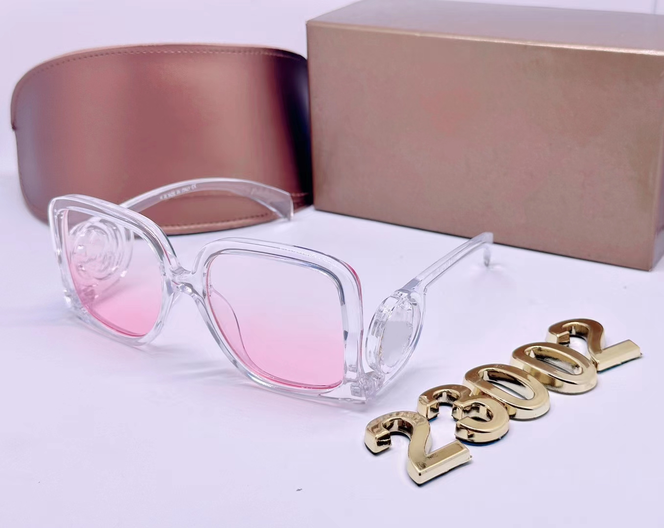 

designer sunglasses for women glasses luxury glasses Unisex Designer Goggle Beach Sun Glasses Retro Small Frame Luxury Design UV400 Top Quality With Box