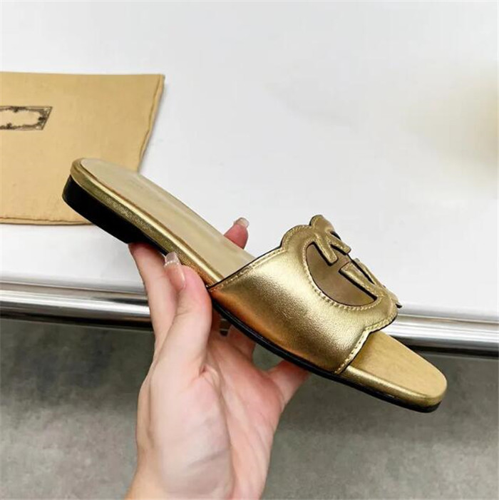 

fashion Designer ladies flip flops simple youth slippers moccasin shoes suitable for spring summer and autumn hotels beaches slippers