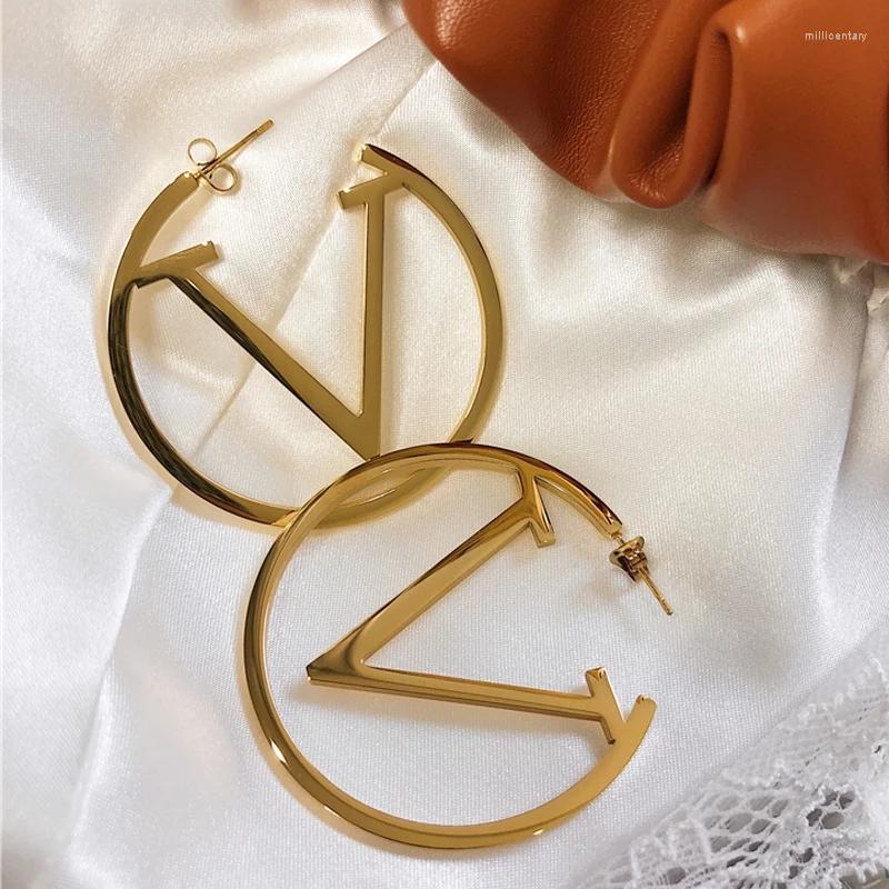 

Hoop Earrings Women's Fashion Round Geometric Letter Simple Pendant Elegant Female Ears Jewelry Gift